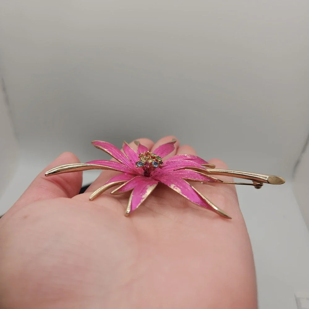 Vintage Magenta Enamel Flower Brooch Mod Pop Art Rhinestone Center Large 4.25